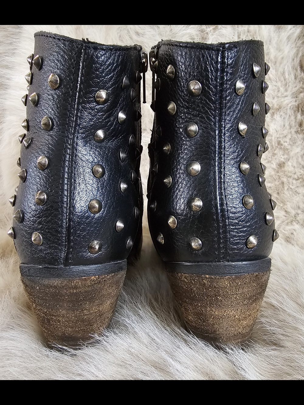 Harley-Davidson Black Leather Studded Zip Ankle Boots - Picture 4 of 8
